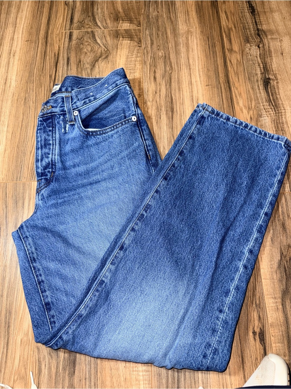Madewell // Low Slung Straight Jean size 25